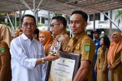 Penghargaan-5