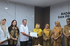 Penyerahan-SK-Pensiun-TMT-01-Agustus-2025-1 Penyerahan-SK-Pensiun-TMT-01-Agustus-2025-1