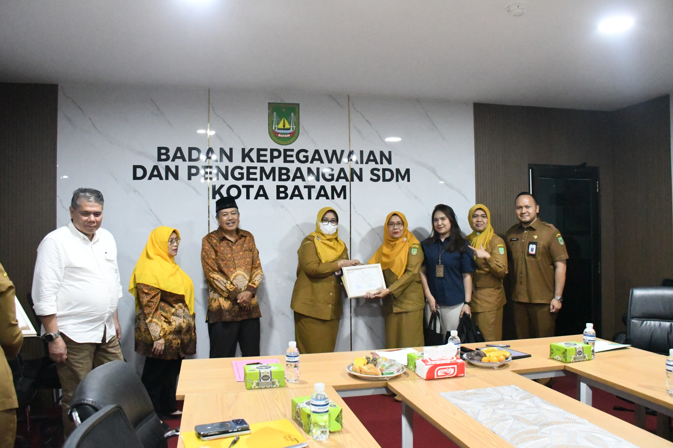 Penyerahan-SK-Pensiun-BUP-TMT-01-April-2026-3