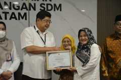 Penyerahan-SK-Pensiun-01-Jan-2026-10