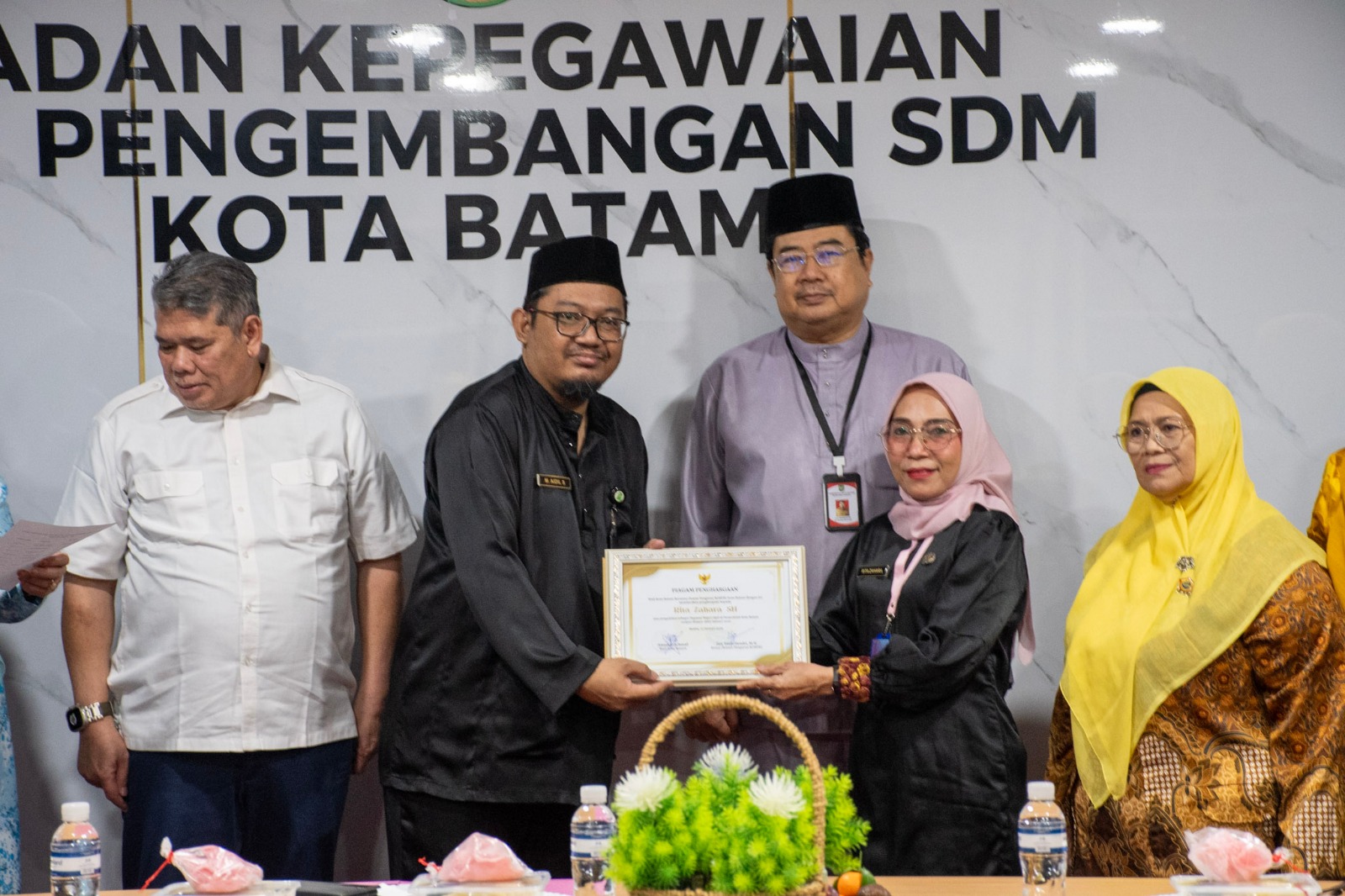 Penyerahan-SK-Pensiun-BUP-TMT-01-Februari-2026-4