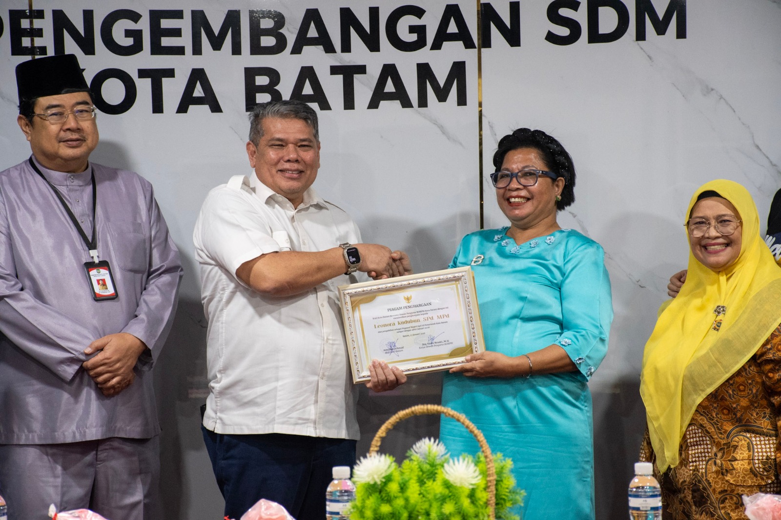 Penyerahan-SK-Pensiun-BUP-TMT-01-Februari-2026