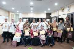 Penyerahan-SK-Pensiun-TMT-01-November-2024-1 Penyerahan-SK-Pensiun-TMT-01-November-2024-1