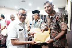 Penyerahan-SK-Pensiun-TMT-01-November-2024-14