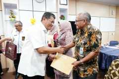 Penyerahan-SK-Pensiun-TMT-01-November-2024-8