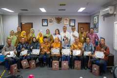Penyerahan-SK-Pensiun-TMT-01-Agustus-2024-300724-2 Penyerahan-SK-Pensiun-TMT-01-Agustus-2024-300724-2