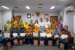 Penyerahan-SK-Pensiun-TMT-01-Agustus-2024-300724-3 Penyerahan-SK-Pensiun-TMT-01-Agustus-2024-300724-3