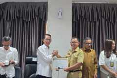 Penyerahan-SK-Pensiun-TMT-01-Juli-2025-13