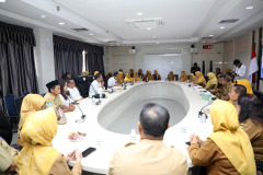 Penyerahan-SK-Pensiun-TMT-01-Juli-2025-20 Penyerahan-SK-Pensiun-TMT-01-Juli-2025-20