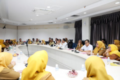 Penyerahan-SK-Pensiun-TMT-01-Juli-2025-27 Penyerahan-SK-Pensiun-TMT-01-Juli-2025-27