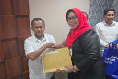 Penyerahan-SK-Pensiun-TMT-01-Oktober-16 Penyerahan-SK-Pensiun-TMT-01-Oktober-16