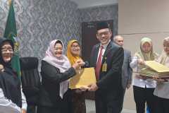Penyerahan-SK-Pensiun-TMT-01-Oktober-2