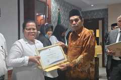 Penyerahan-SK-Pensiun-TMT-01-Oktober-6