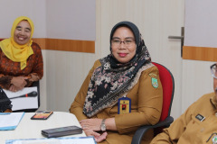 Penyerahan-Piagam-Penghargaan-dan-SK-pensiun-BUP-TMT-01-Oktober-2024-5 Penyerahan-Piagam-Penghargaan-dan-SK-pensiun-BUP-TMT-01-Oktober-2024-5